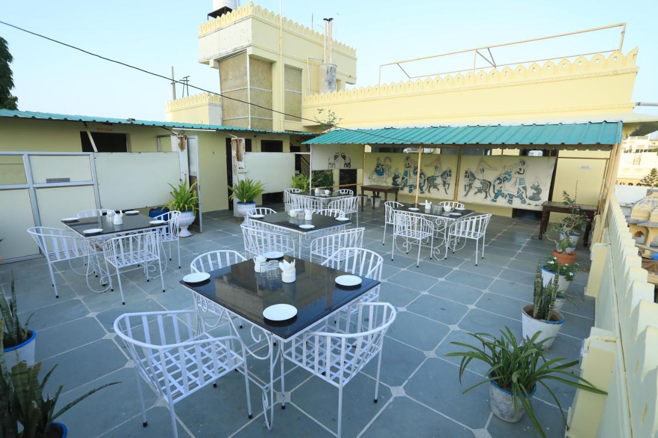 The Kesar Niwas Hotel Udaipur Kültér fotó