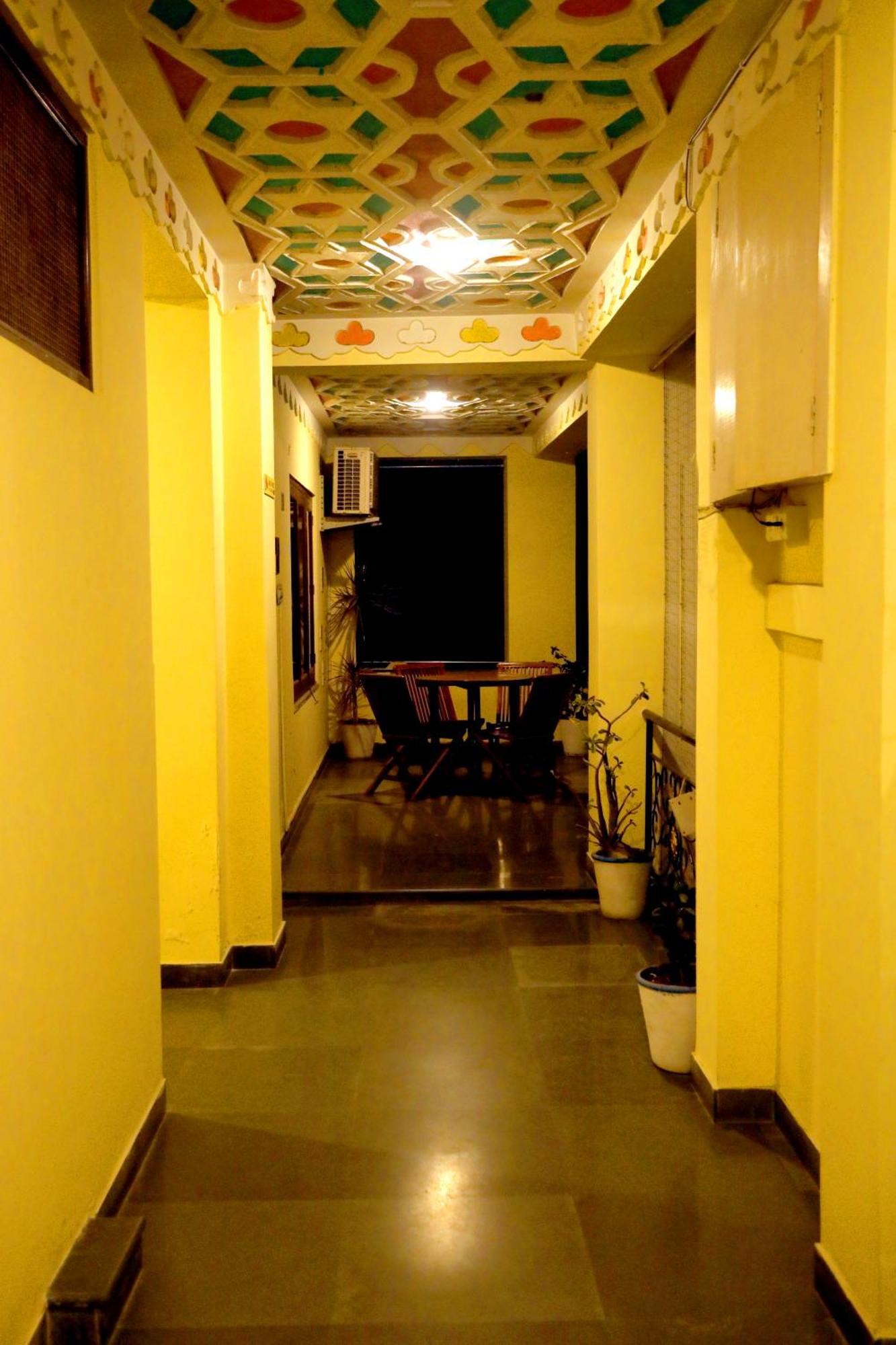 The Kesar Niwas Hotel Udaipur Kültér fotó
