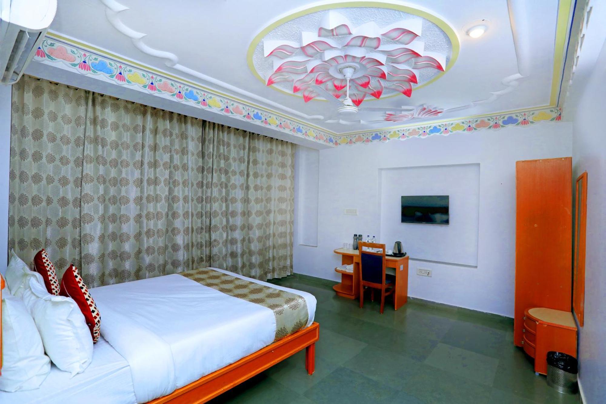 The Kesar Niwas Hotel Udaipur Kültér fotó